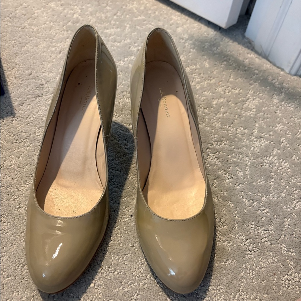 LK Bennett Women's Taupe Patent Heels